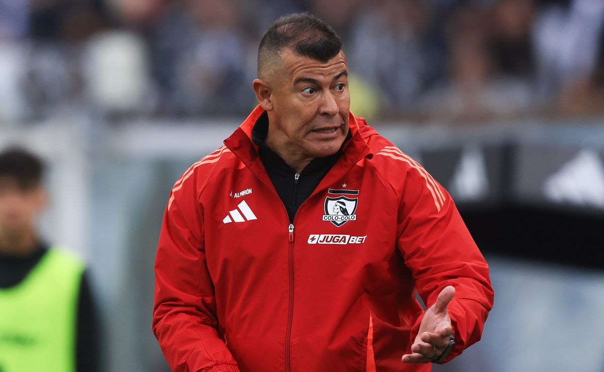 Movidas 2026: Jorge Almirón se olvida de Colo Colo y confirma contrato con gigante de Argentina