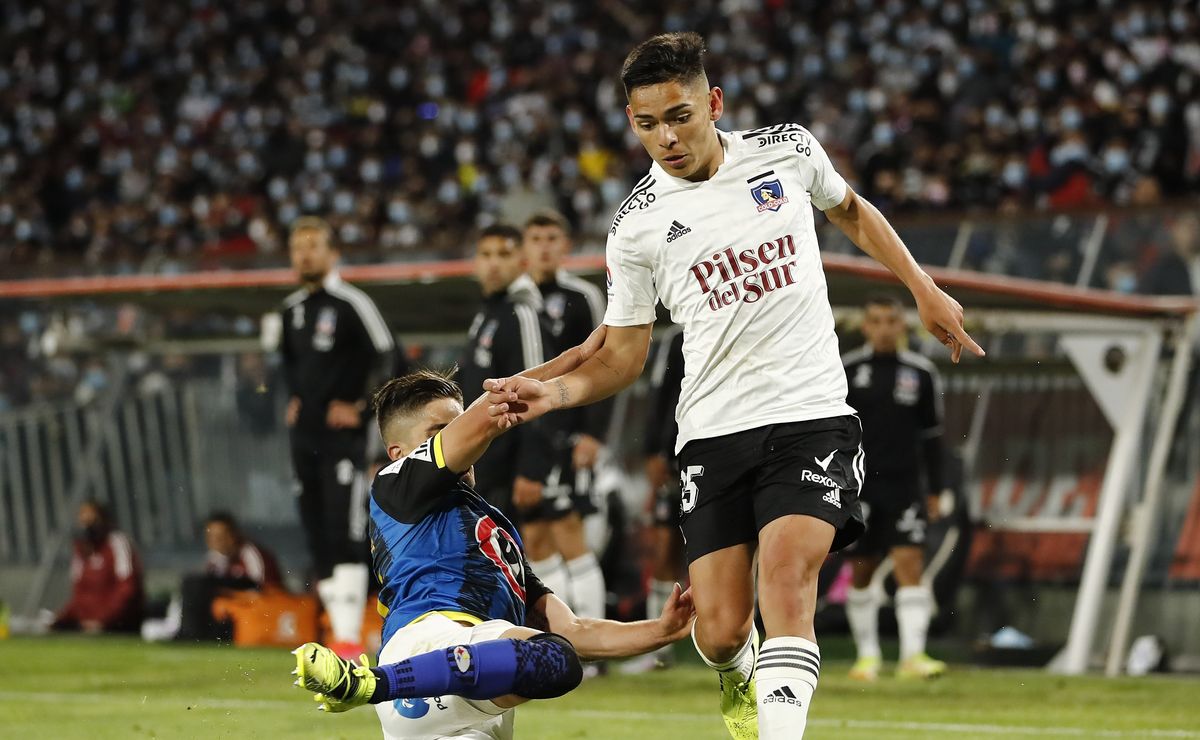 Era la gran joya de Colo Colo: el inédito y millonario contrato que amarró Joan Cruz tras salir de Everton