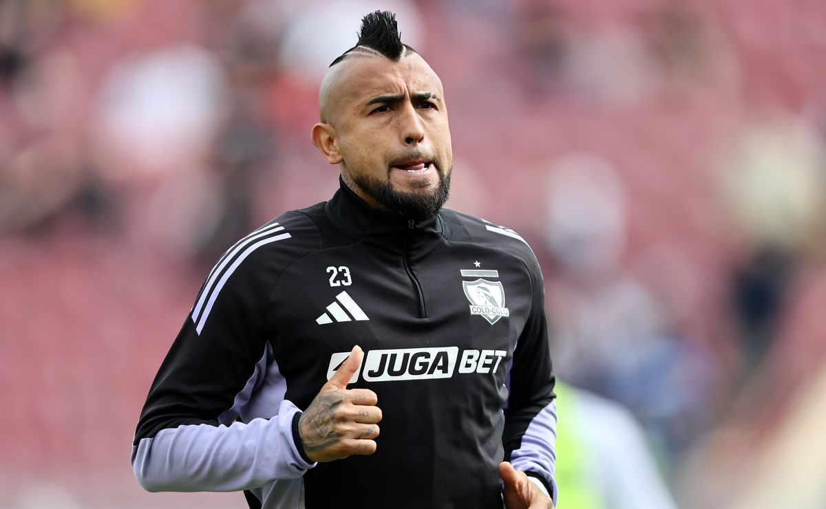 Arturo Vidal se enfrenta a la polémica por compartir video criticando a Salvador Allende