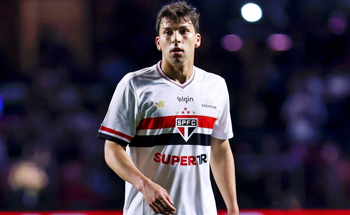 Católica espera: River exige millonaria suma a Sao Paulo para vender a Gonzalo Tapia