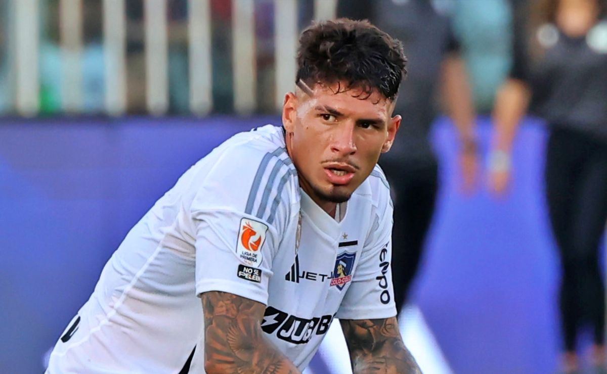 Alan Saldivia tiene en vilo a Colo Colo en este mercado de fichajes por su posible adiós