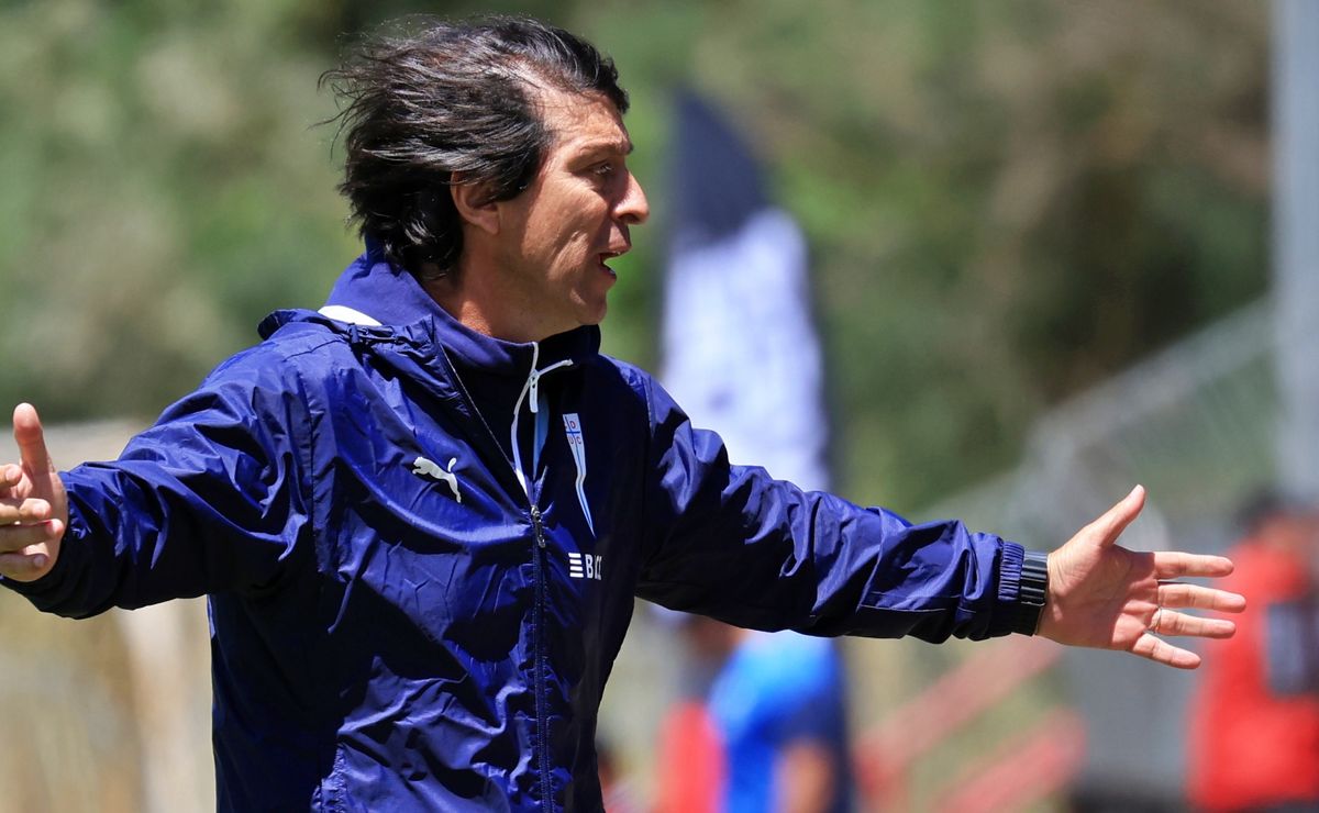 Daniel Garnero y el 11 ideal que tiene en mente con Católica para la temporada 2026