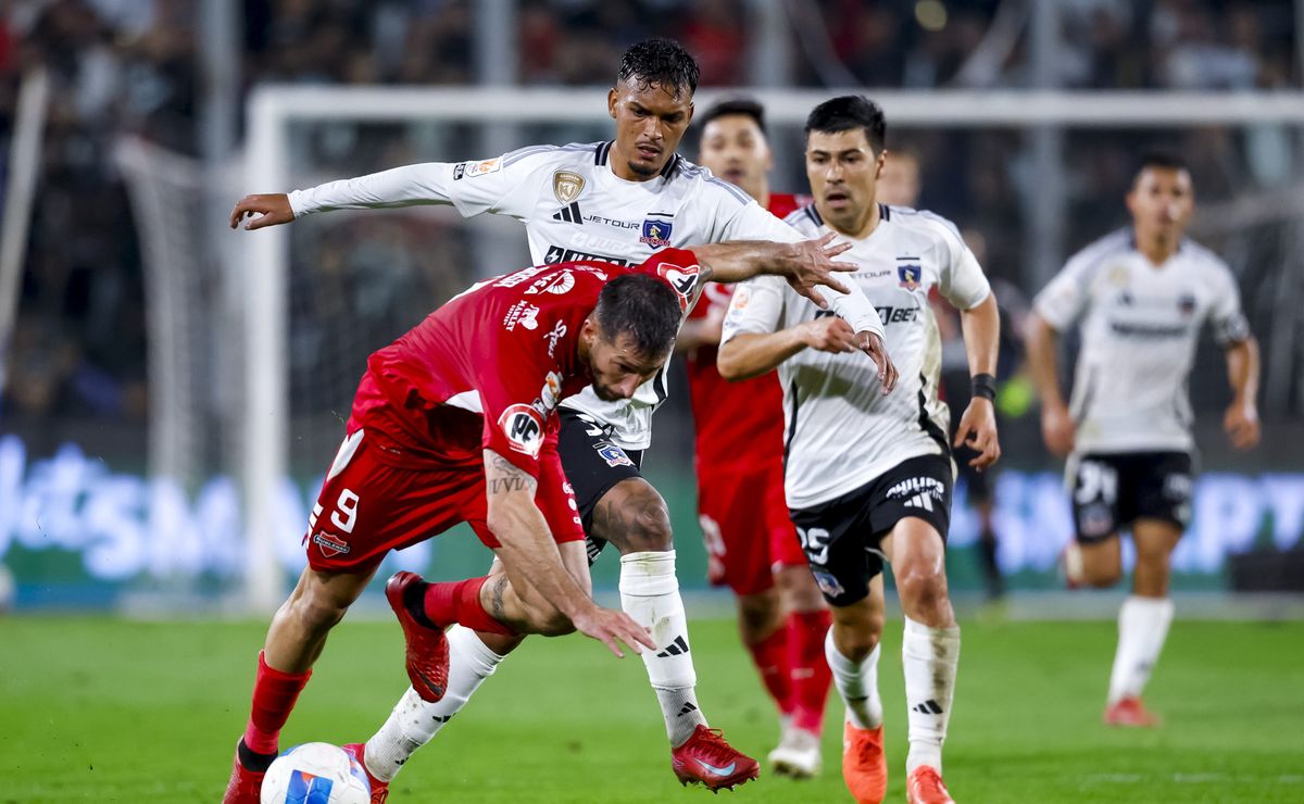 “Fui feliz cuando…”: figura que le dio vida a Colo Colo sorprende a todos y dice adiós en plena Navidad
