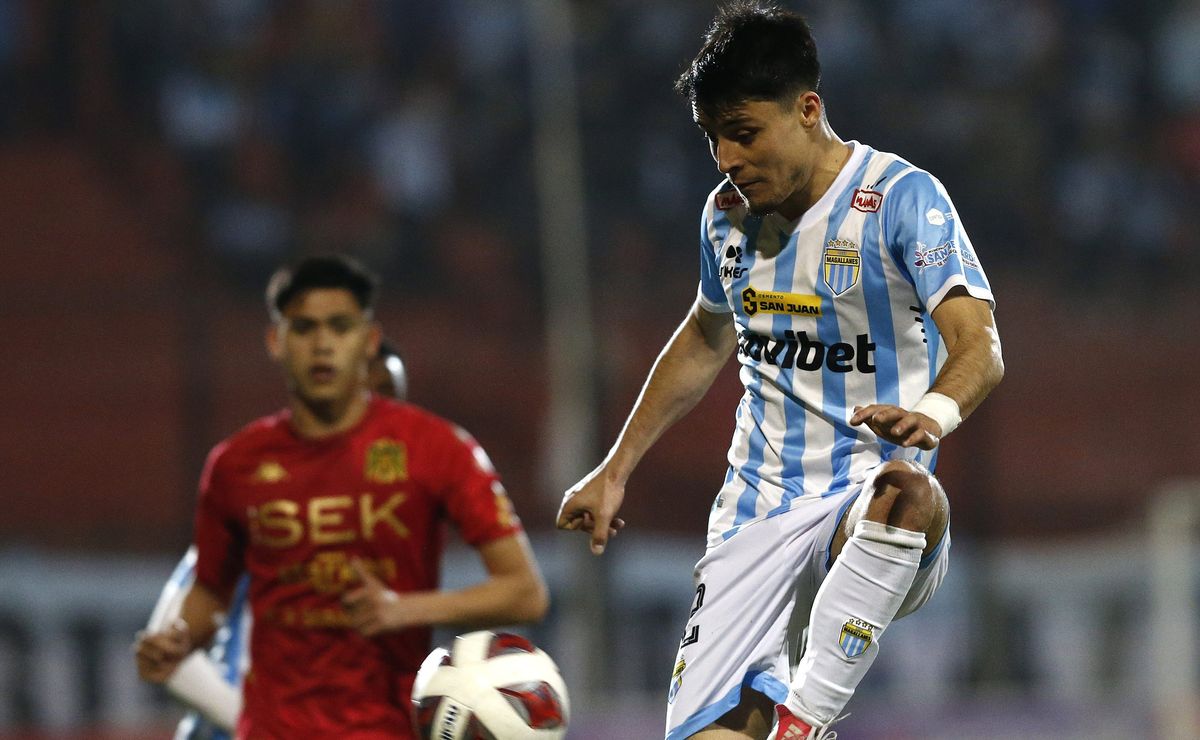 Movidas 2026: Fue figura en la Primera B, sonó en Coquimbo y ahora se marcha a exótica liga