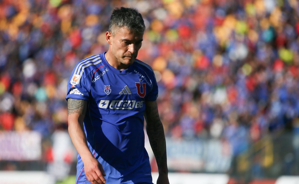 Ni siquiera ha comenzado la pretemporada: surge el primer problema para la Universidad de Chile en 2026