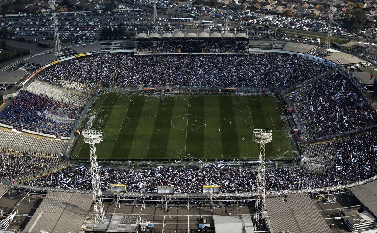 Colo Colo inició la preventa general de abonos para la temporada 2026: los valores
