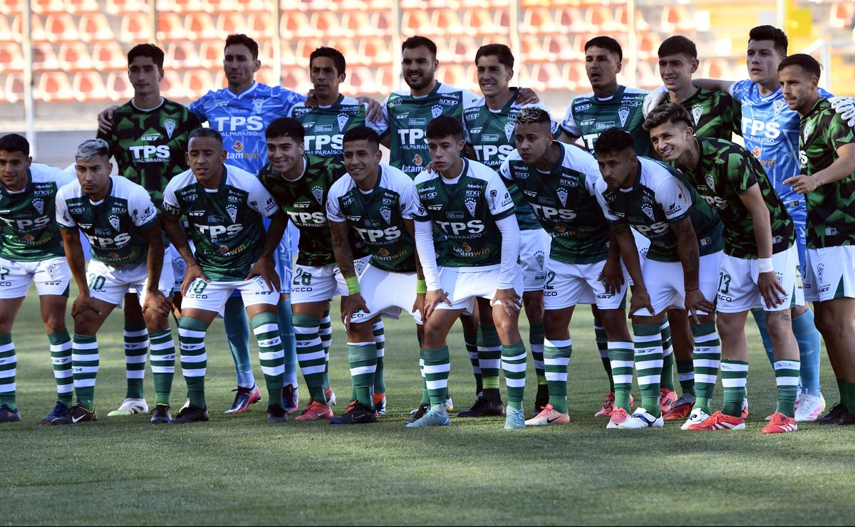 Wanderers ficha a un viejo conocido: ayudó a salvar a Colo Colo del descenso y parte a la Primera B en 2026