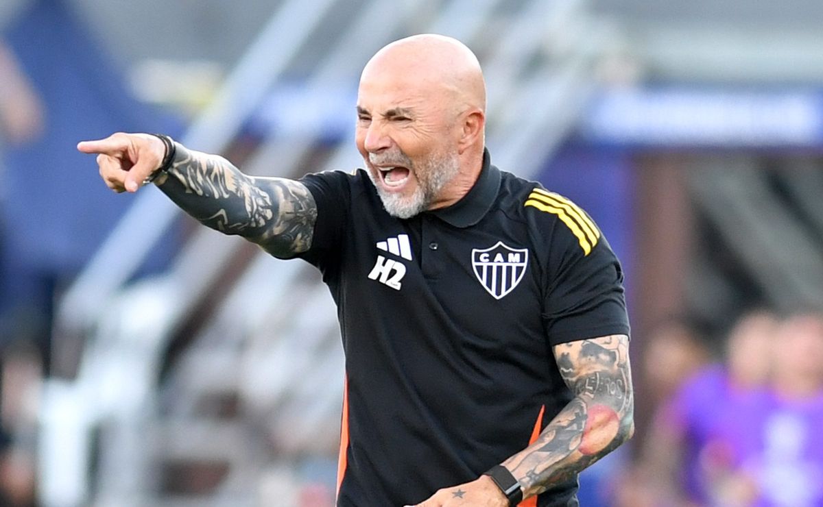 Fue espía, dirigió un Mundial y ahora es nuevo refuerzo de Jorge Sampaoli: “Muy experimentado”