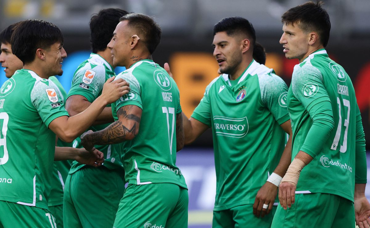 ¡Desde Colo Colo! Afirman que Audax Italiano cerró inesperado fichaje para este 2026