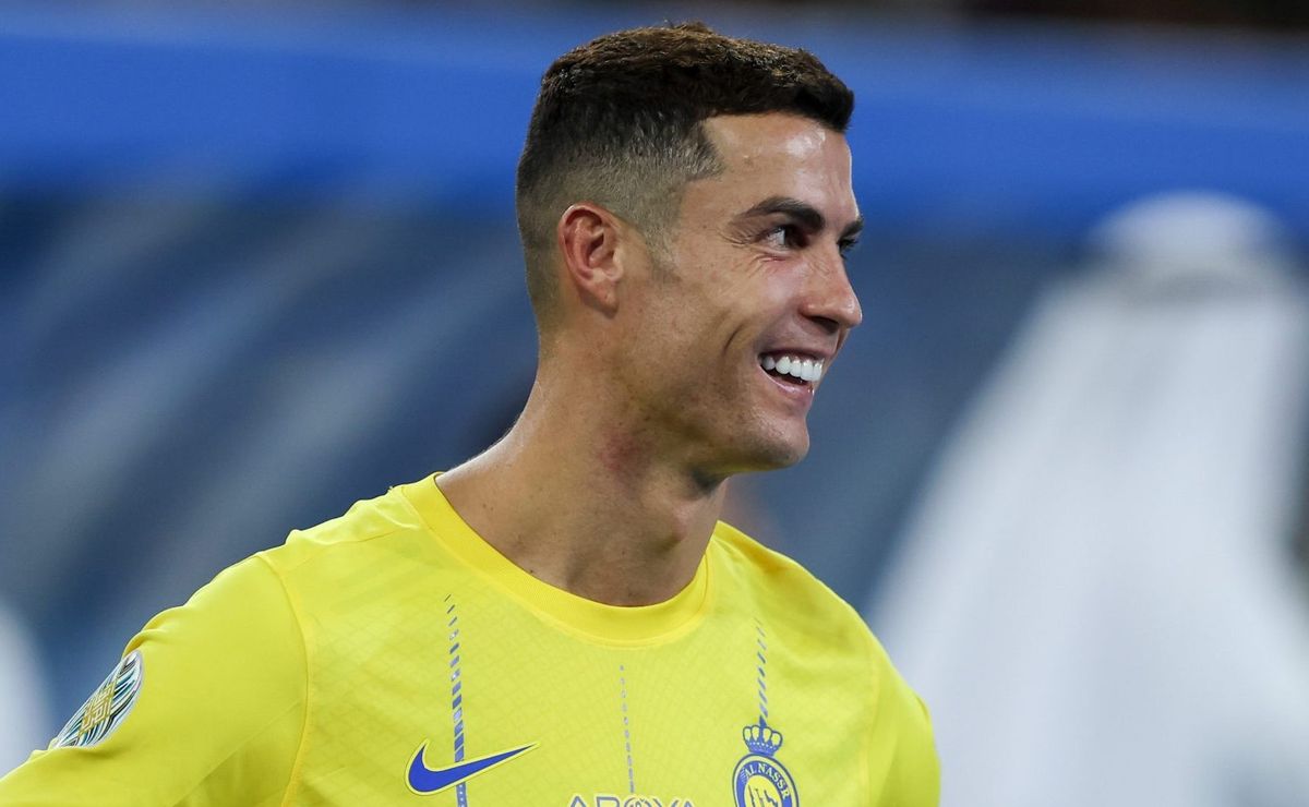 Salas relembra algoz Ronaldo e elogia Barcelona: 'Jeito brasileiro