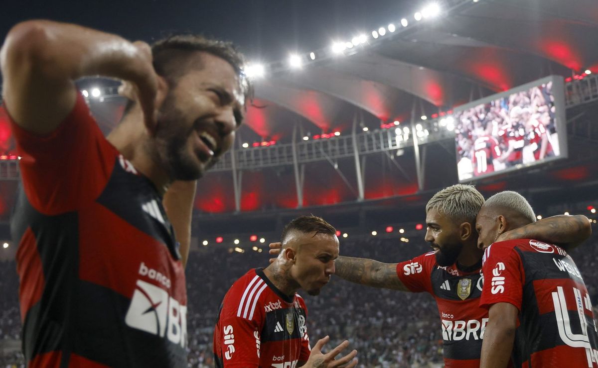 Flamengo negocia empréstimo de lateral-direito Wesley ao Barcelona, afirma  portal
