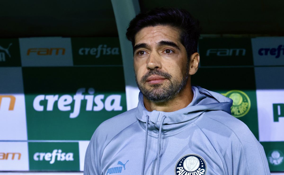 Futuro incerto de Bruno Tabata no Palmeiras após retorno de empréstimo