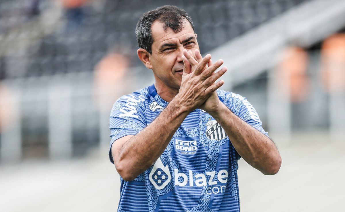 Fábio Carille pode deixar o Corinthians, indica jornalista especializado em futebol.