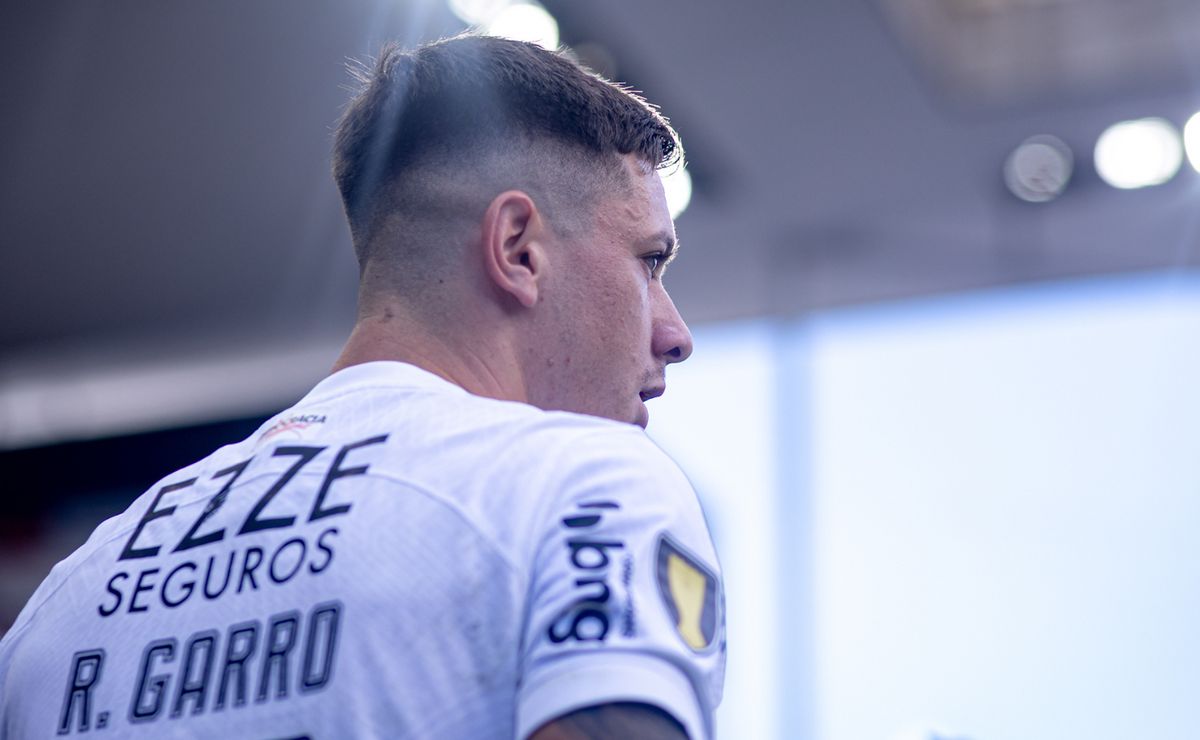 Gigante argentino demonstra interesse em contratar Rodrigo Garro, Corinthians avalia proposta