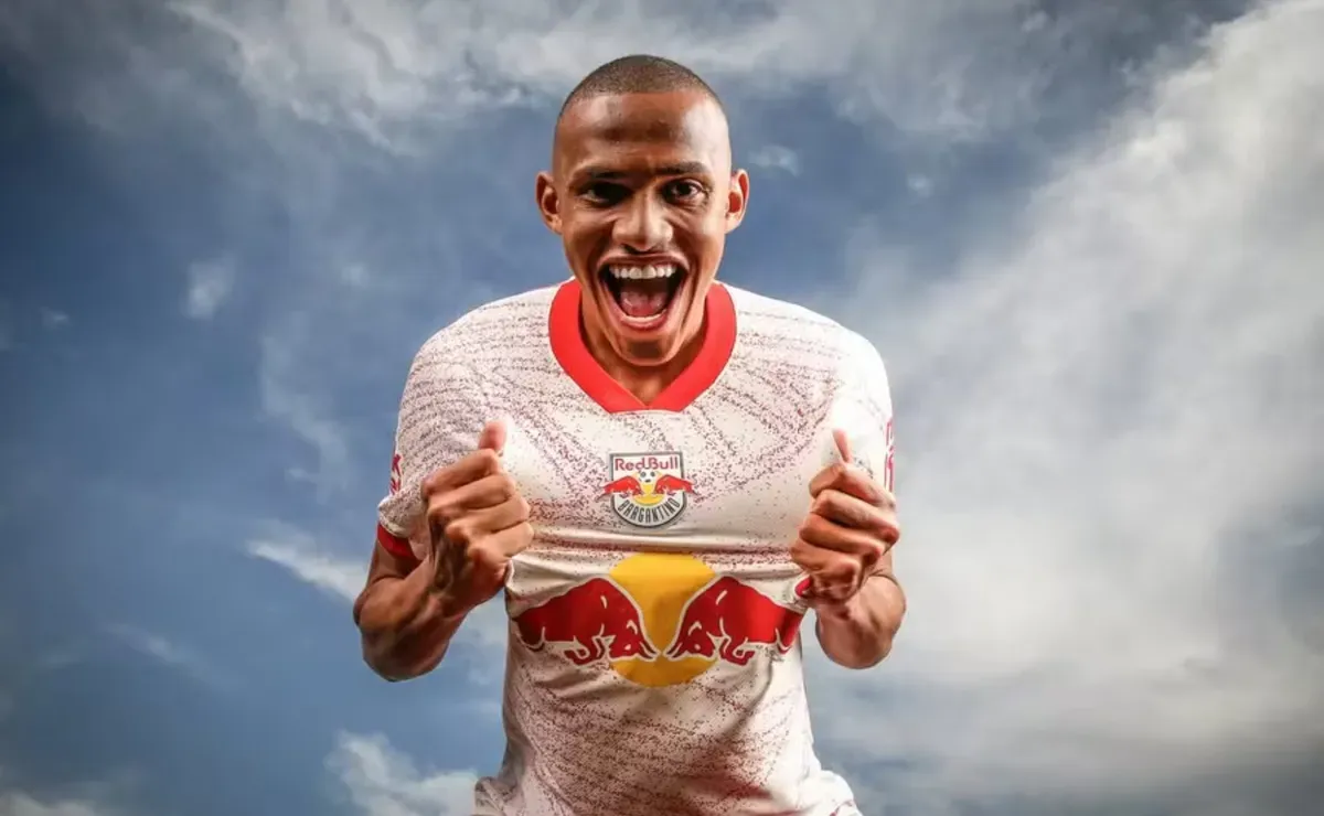 Bomba! Palmeiras pode ter lucro astronômico por venda de jogador revelado na base