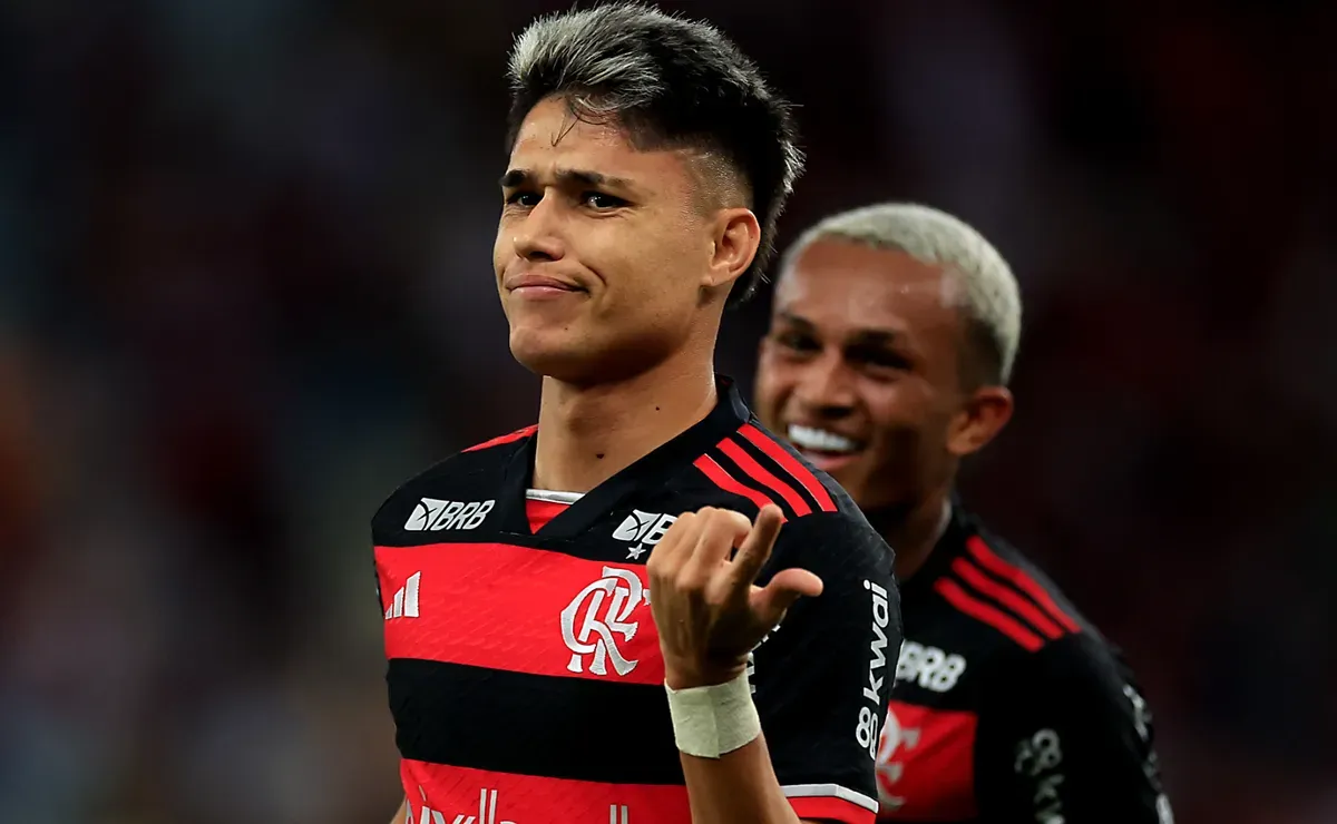 De saída? Zenit mira a contratação de craque do Flamengo