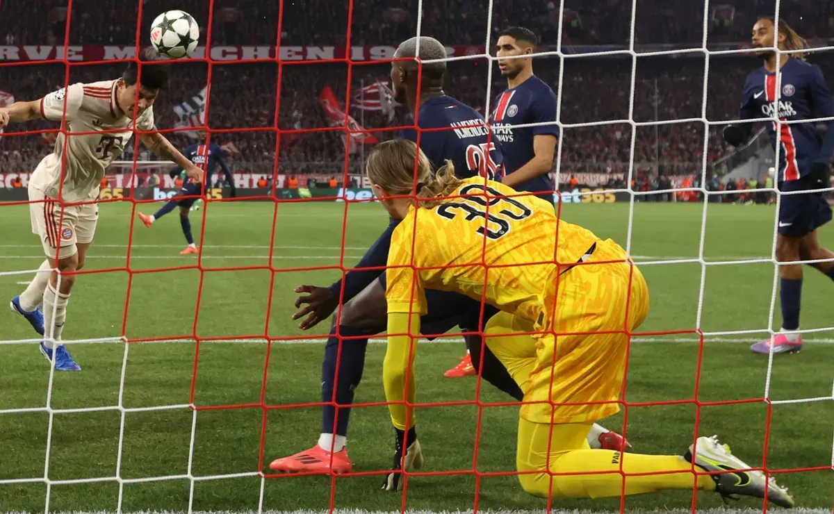 Safonov brilha como carrasco, defende 4 pênaltis e elimina Flamengo da competição na emoção do jogo