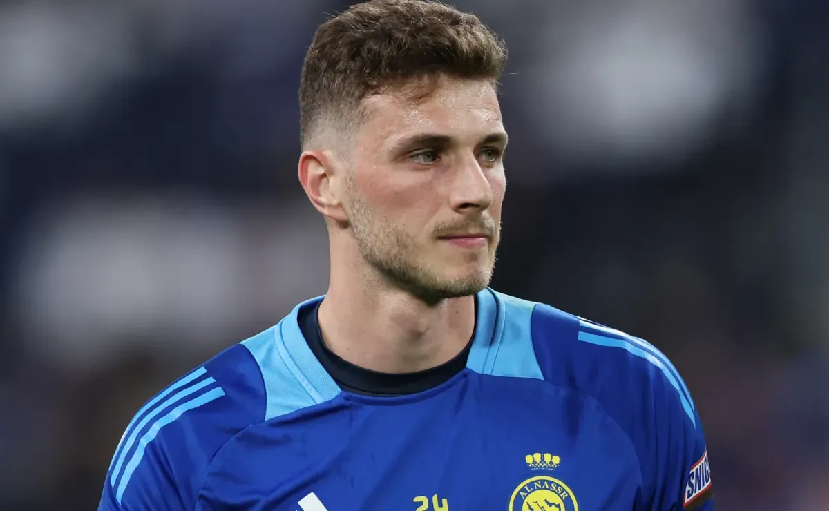 Flamengo descarta Bento e prioriza negociação por Gabriel Brazão, reforço desejado nos bastidores