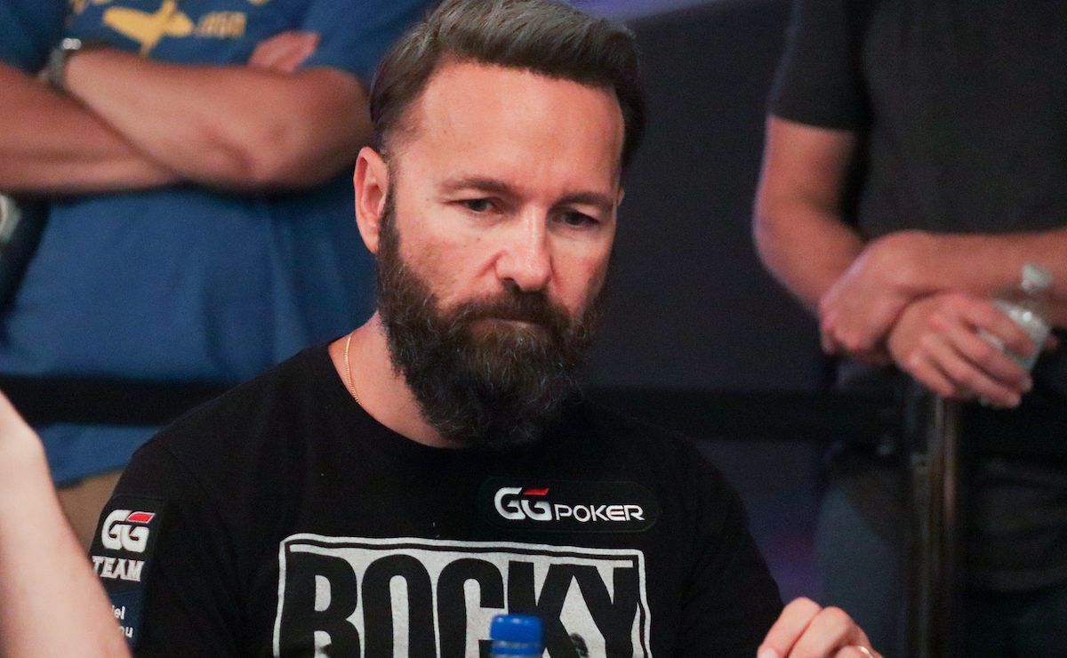 Daniel Negreanu volta a levar "ferro" gigantesco na WSOP; veja