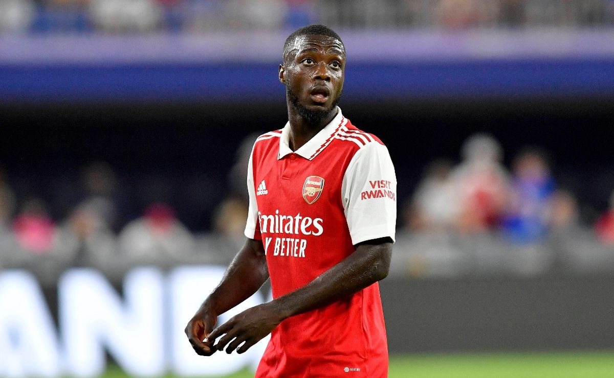 Arsenal set to ditch SEVEN players including record signing Pepe