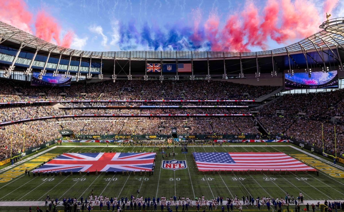 FA in talks with Jacksonville Jaguars over deal to keep playing NFL games  at Wembley