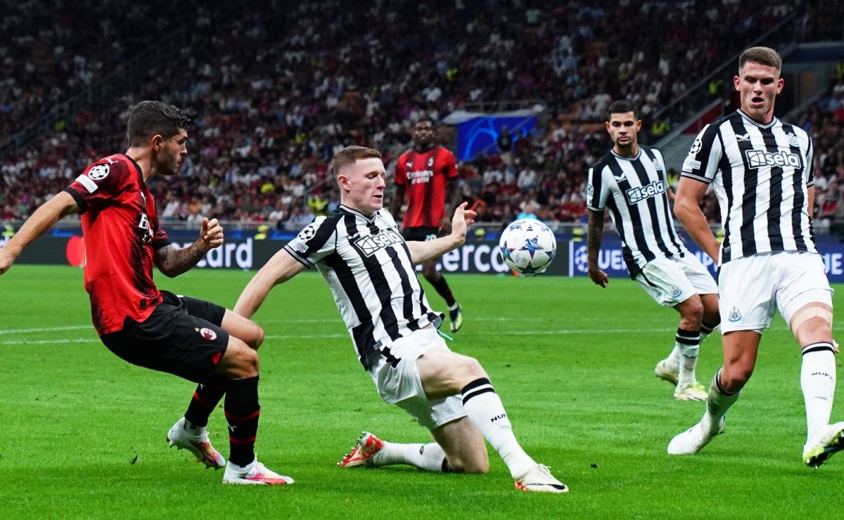 Newcastle holds Milan to draw in first UCL game in 20 years
