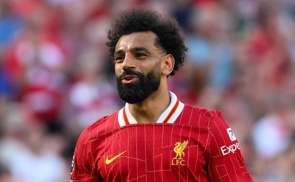 Salah hints at Liverpool stay to usher in new Anfield era