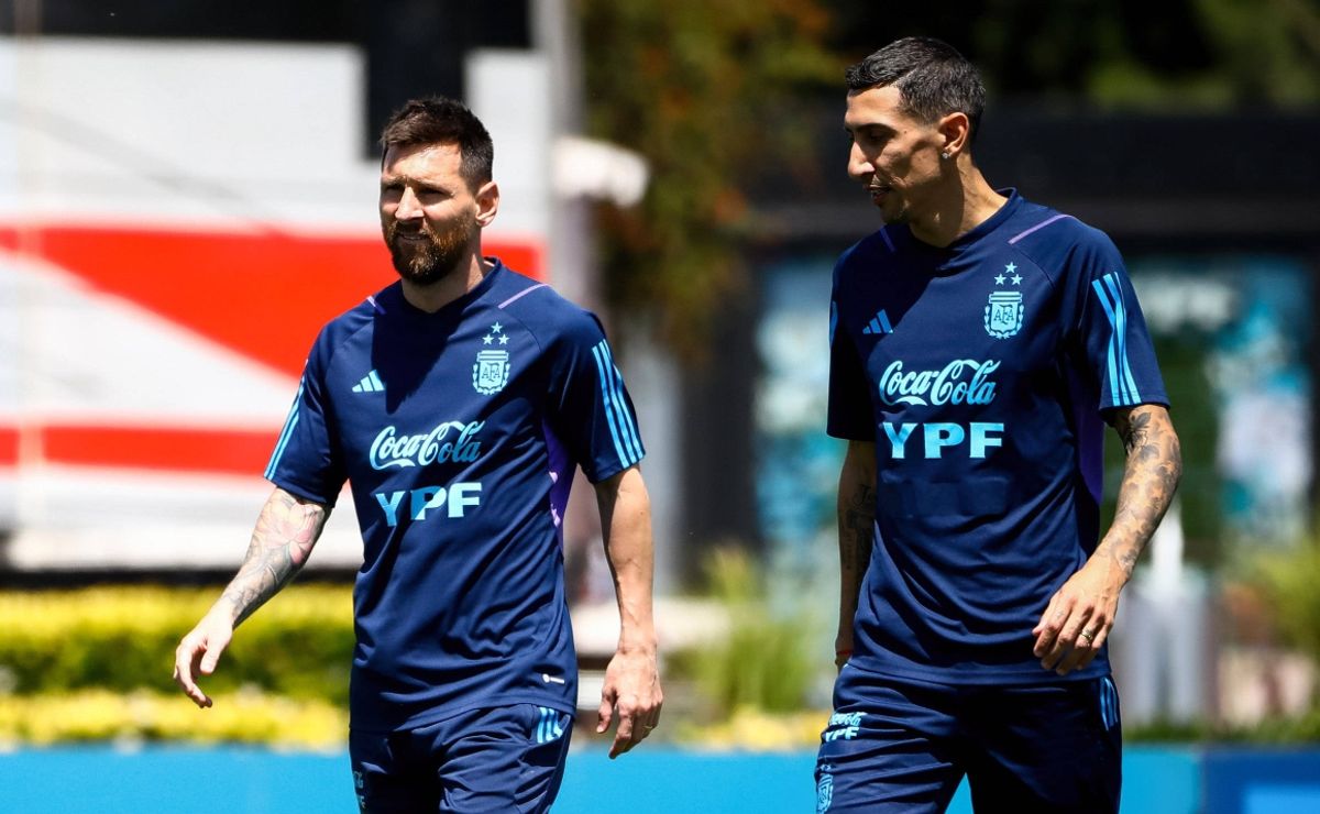 Di Maria plans journey to join Messi in MLS with one stop on way