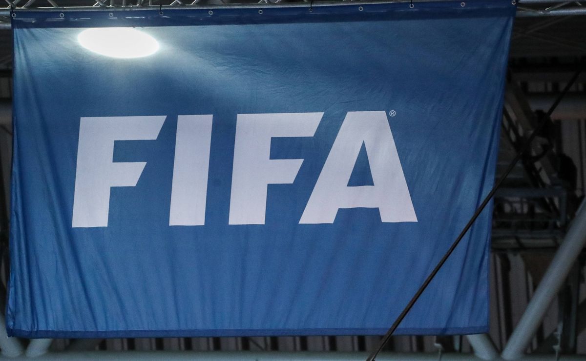 FIFA looking for $2 billion streaming service partner