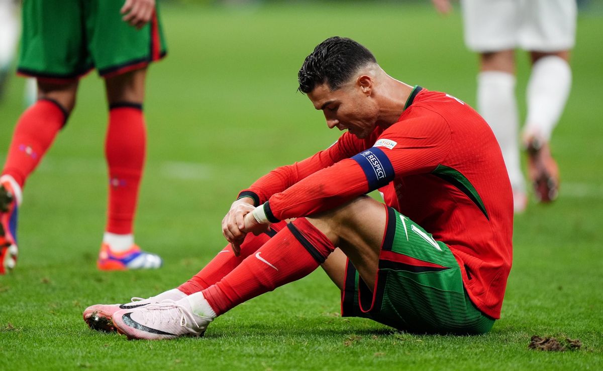 Does wasteful Cristiano Ronaldo hold back Portugal at Euros?