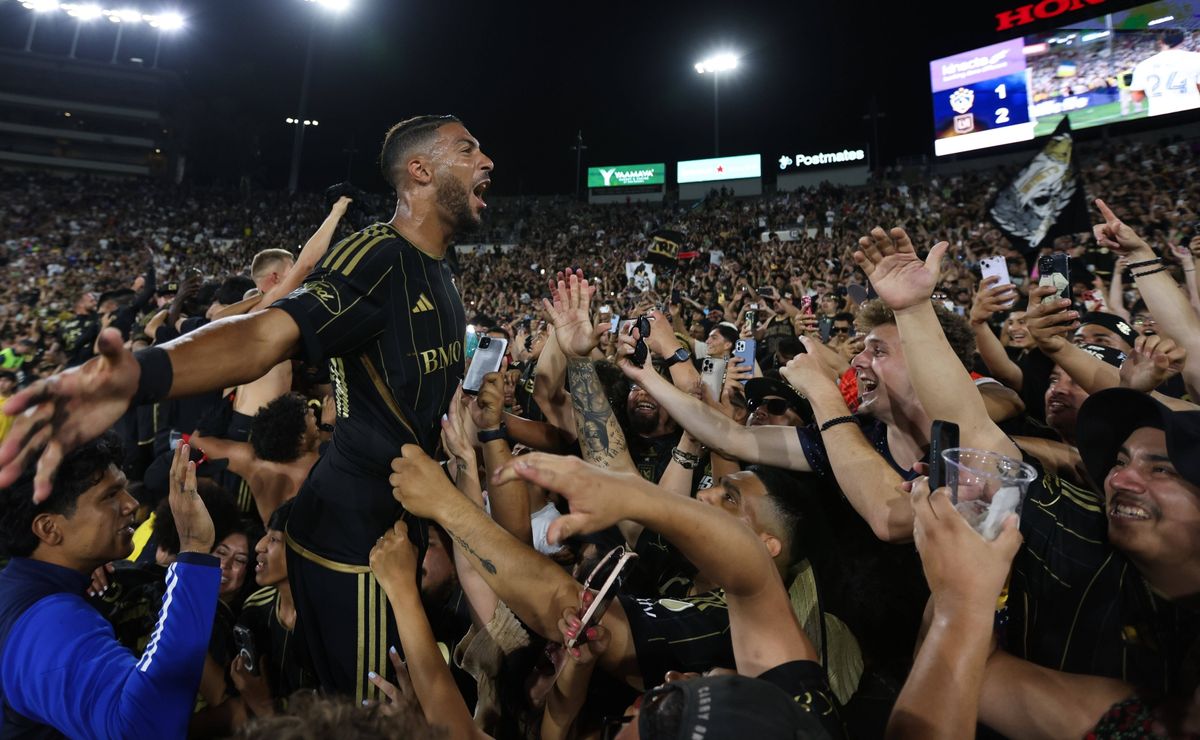 El Trafico attendance strong despite failure to set MLS record