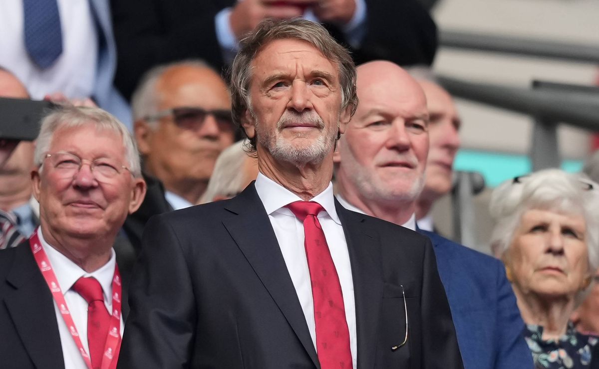 Ratcliffe's Man Utd buy-in cost club over $50 million