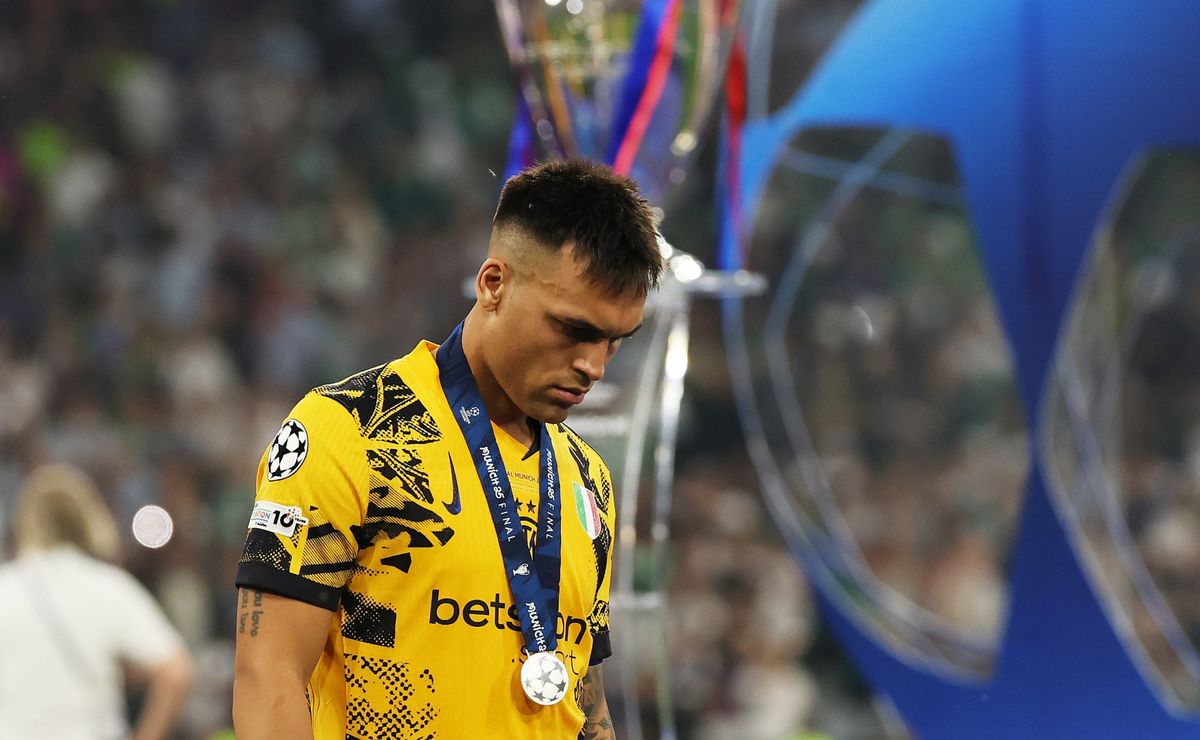 Unexpected and tense scene between Inter Milan and its fans after the Champions League final