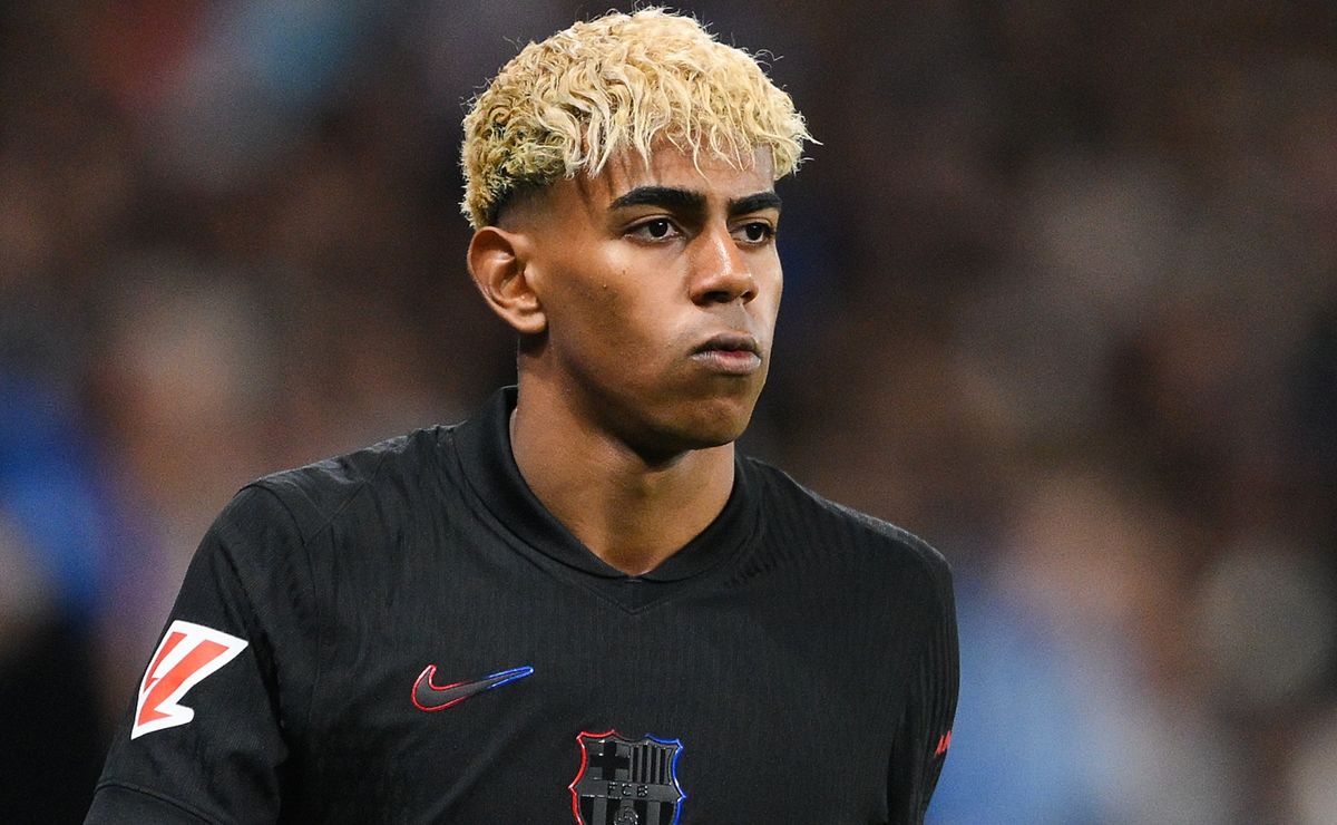 Lamine Yamal addresses Lionel Messi and clarifies stance on inheriting Barcelona’s No. 10
