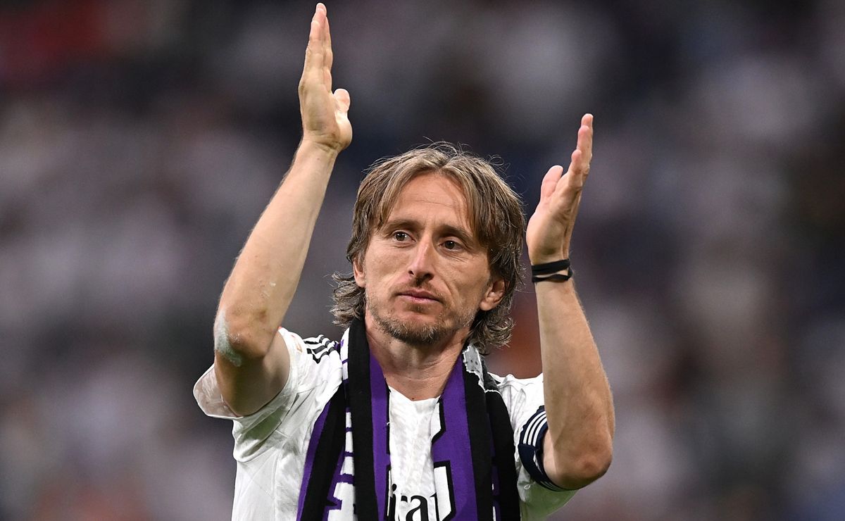 Breaking: Luka Modric has said yes and about to join AC Milan to play alongside Pulisic