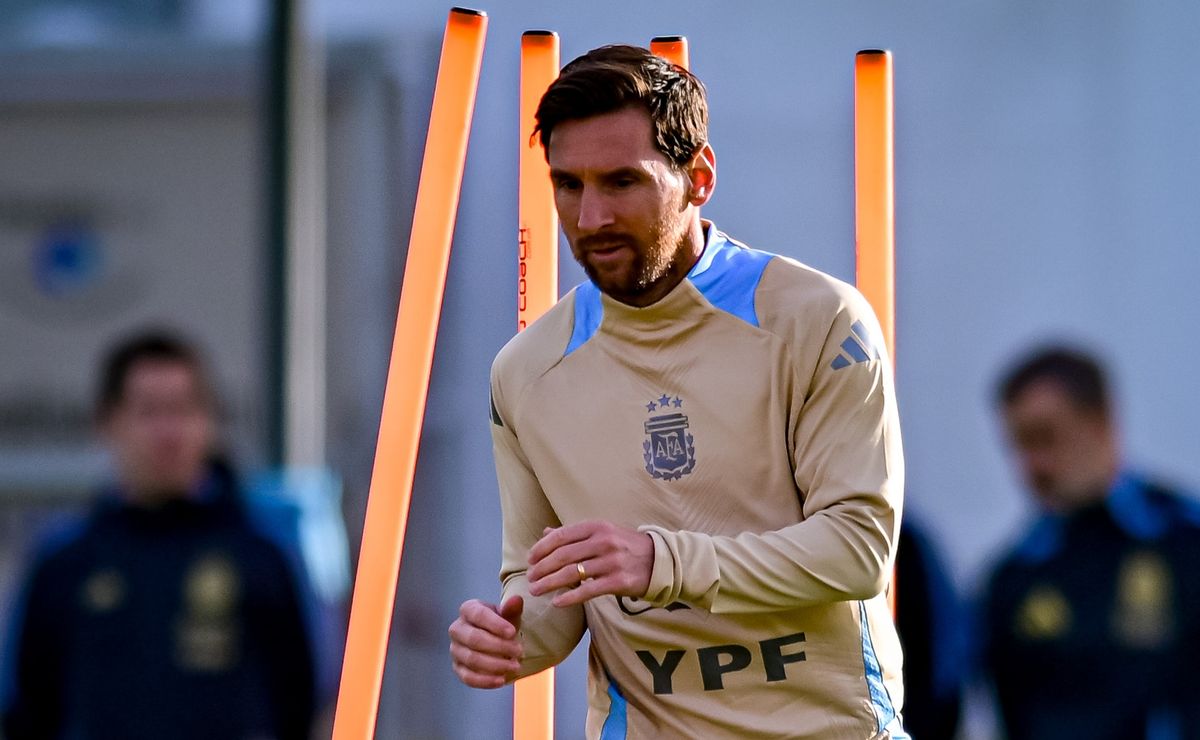 Scaloni doubts Lionel Messi’s participation in the Chile match for 2026 World Cup Qualifiers