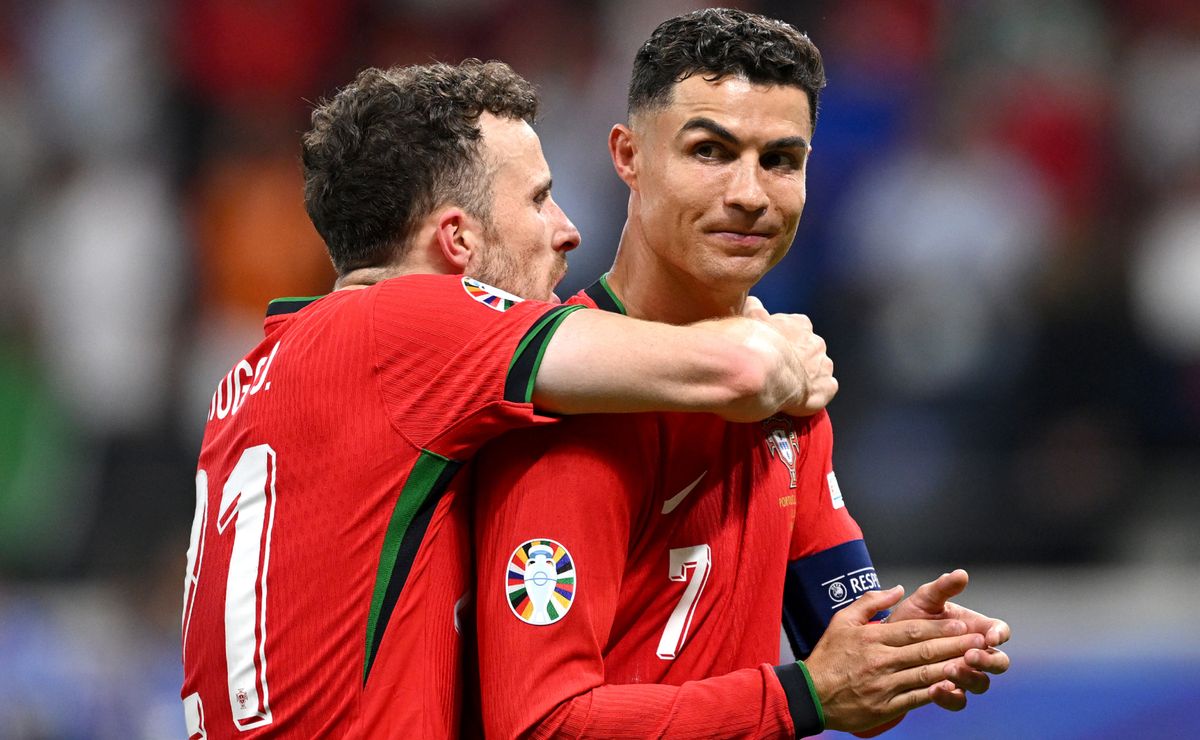 image?src=https%3A%2F%2Fimages.worldsoccertalk.com%2Fjpg%2Ffull%2FWST 20250703 WST 577855 ronaldo jota