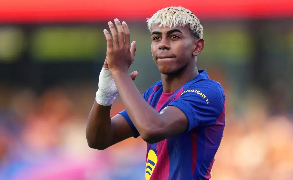 Lamine Yamal mentions two Barcelona icons that he would give the balloon d’or if he doesn’t win