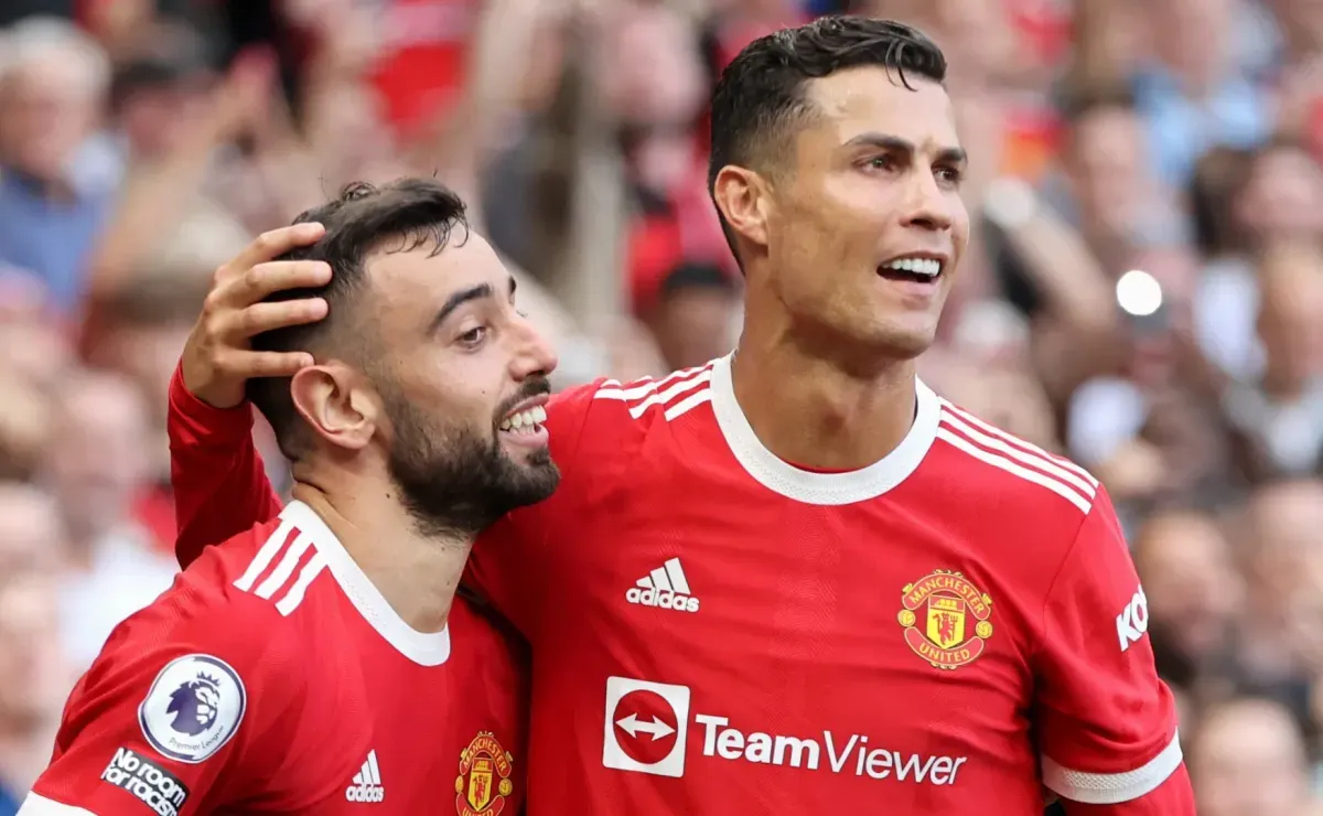 A Cristiano Ronaldo reunion? Man United’s Bruno Fernandes reportedly makes final decision on Saudi Arabia future