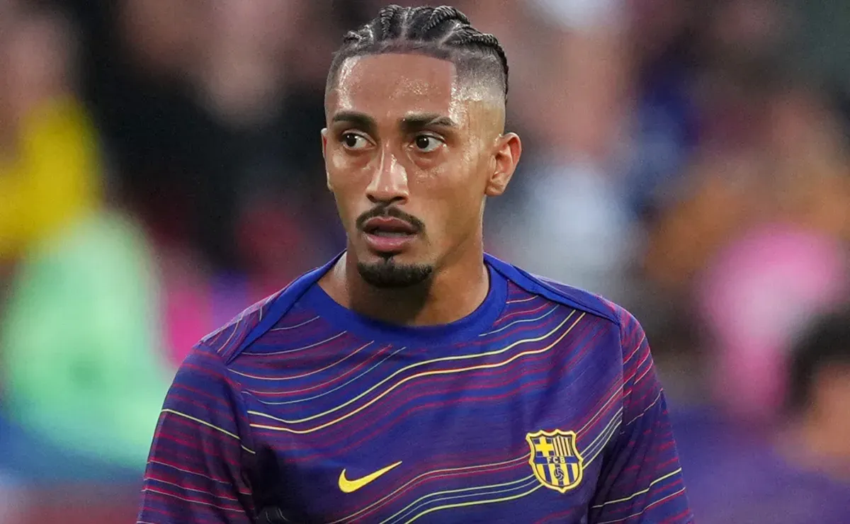 ラフィーニャがUEFAチャンピオンズリーグのクラブ・ブルージュ戦でバルセロナとしてプレーしないのはなぜですか?