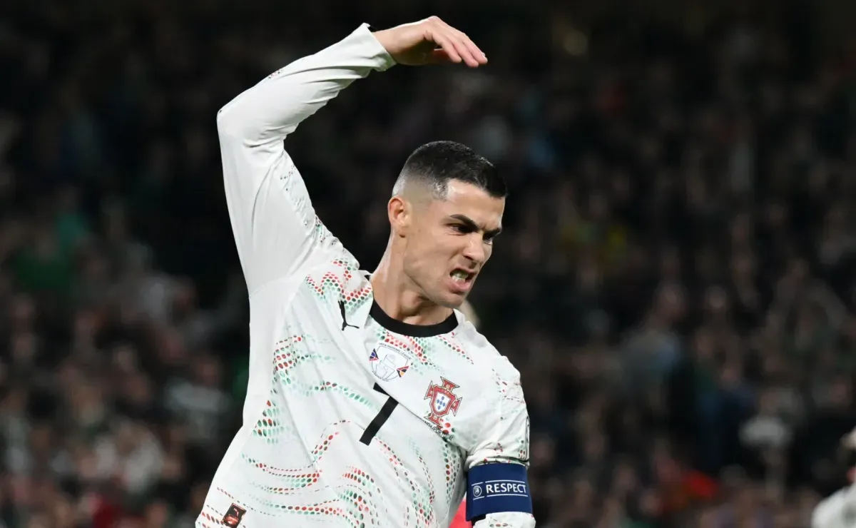 Cristiano Ronaldo in hot water? Portugal star sets shockingly rare negative record as Ireland’s red card threatens 2026 World Cup opener