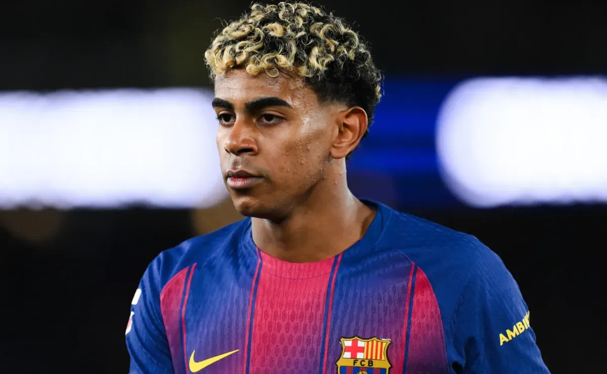 ラミネ・ヤマルではない：レジェンドのウェスリー・スナイデルが2026年のバロンドール受賞者について驚くべき予測を披露