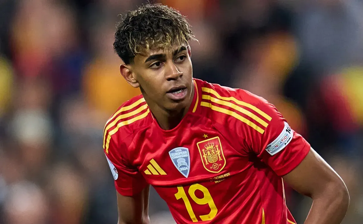 Lamine Yamal receives a strong warning from a Uruguayan player ahead of the match against Spain at the 2026 World Cup