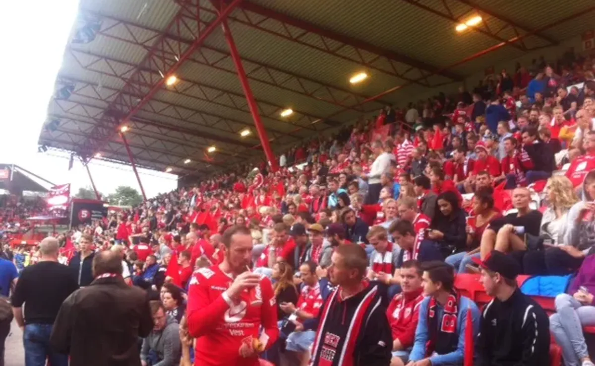 Experiencing a Norwegian soccer match: Brann vs Molde