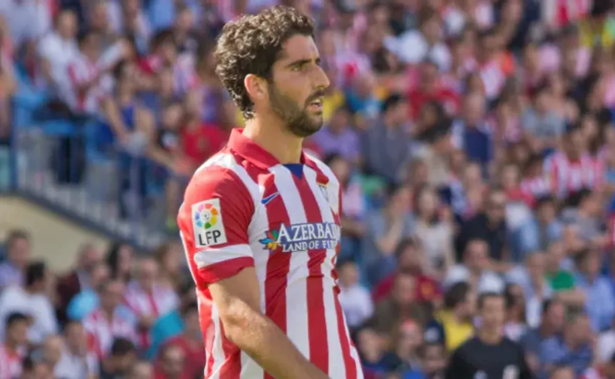 Raul Garcia ends eight-year run at Atletico Madrid with move to Athletic Bilbao