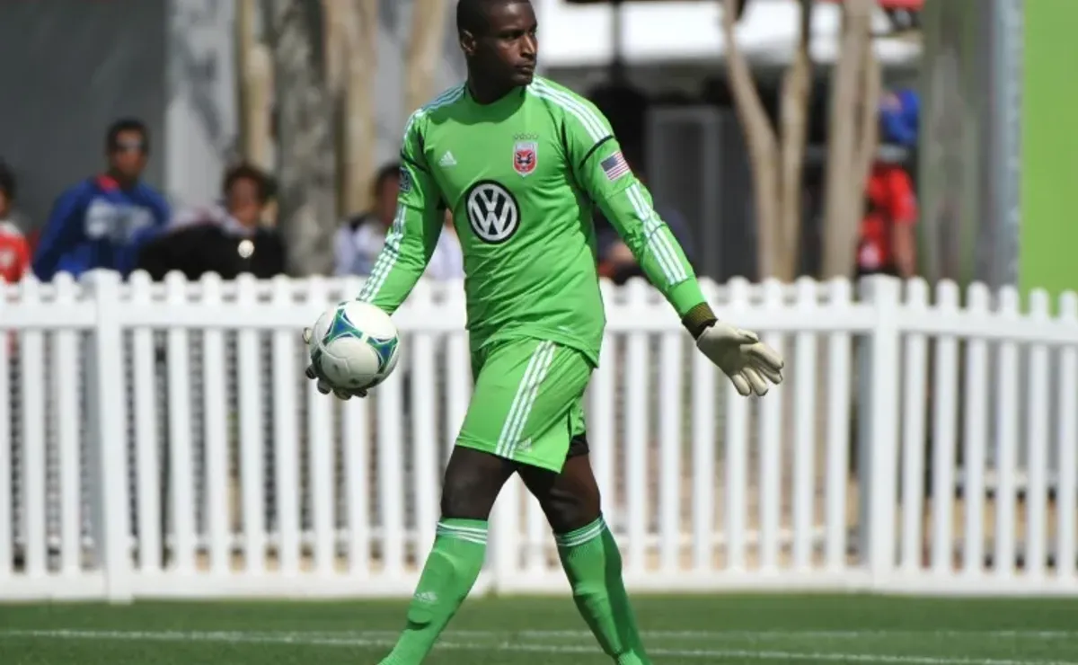 Knee surgery to sideline DC United's Bill Hamid for 4-6 months