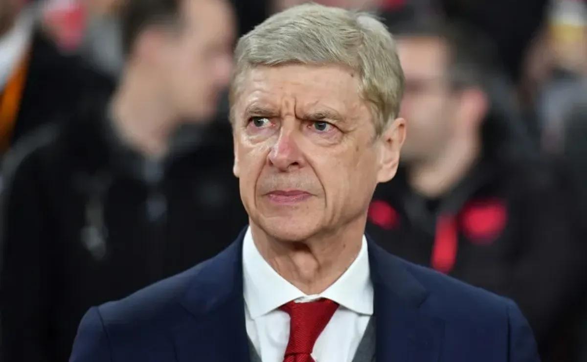 Wenger mindful of Barca collapse ahead of CSKA return