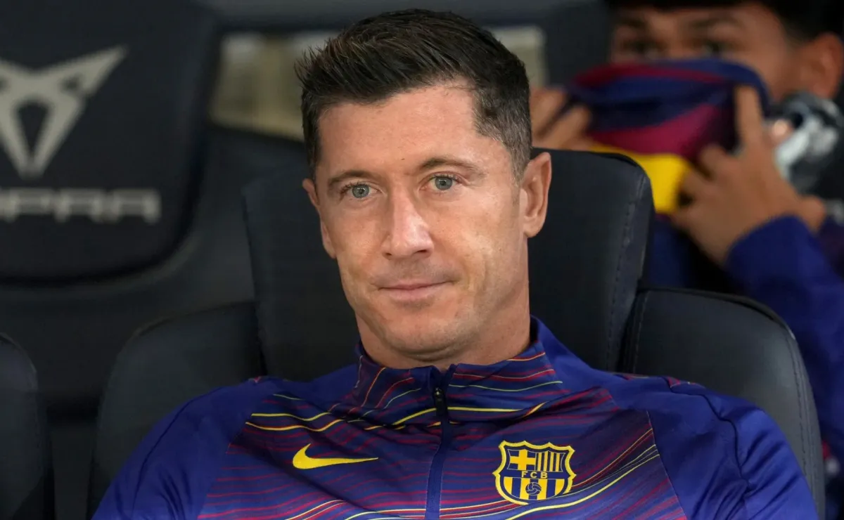 Did Barcelona really tell Robert Lewandowski to stop scoring? Ex-Bayern star sets record straight on bizarre request with nine-word claim
