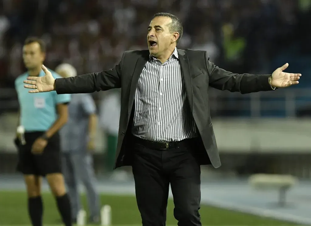 Guillermo Sanguinetti, ex entrenador de Alianza Lima. (Foto: Getty).