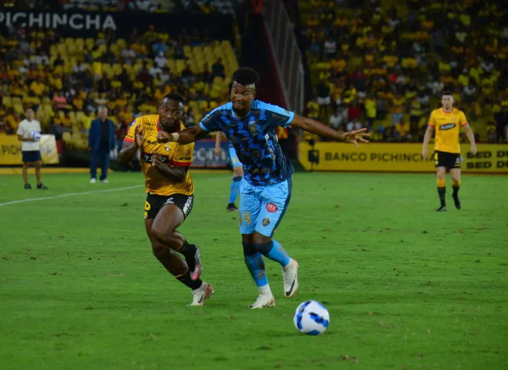 Jhonnier Chalá hizo su debut en el fútbol profesional ecuatoriano con la camiseta de El Nacional. (Foto: API)